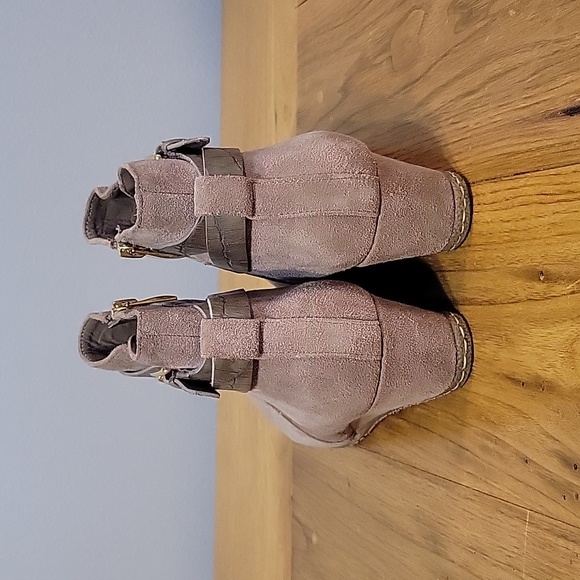 Franco Sarto 9.5 tan leather wedge booties - Picture 4 of 8